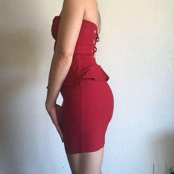 🔥 Body Central Peplum Bodycon Dress 🔥 - Picture 7 of 8